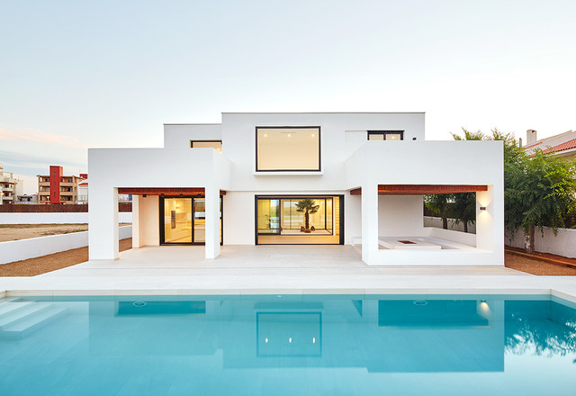 casa-en-la-costa-brava-pepe-gascon-arquitectura-img~0cd17c0a066855ef_4-1400-1-55b58ba